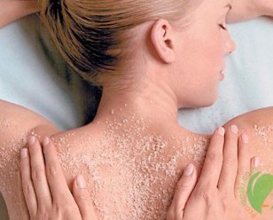 Великая сила морской соли в составе скрабов